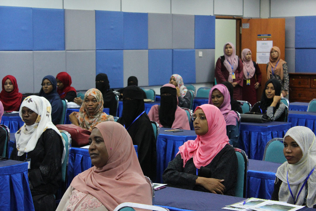 Lawatan Pelajar dari Sudan ke Perpustakaan UMP Gambang 18 Mei 2018