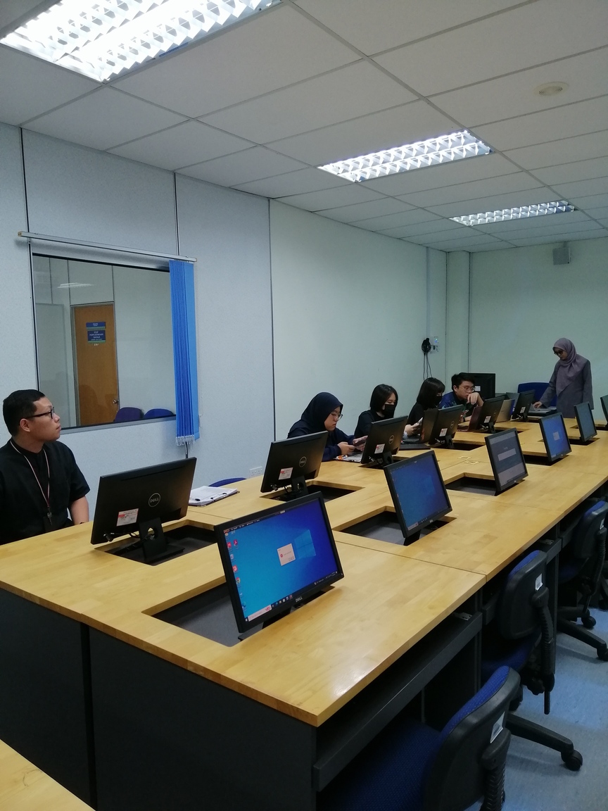 Kelas pendidikan pengguna (Mendeley) di Perpustakaan UMPSA Gambang 28 Mei 2024